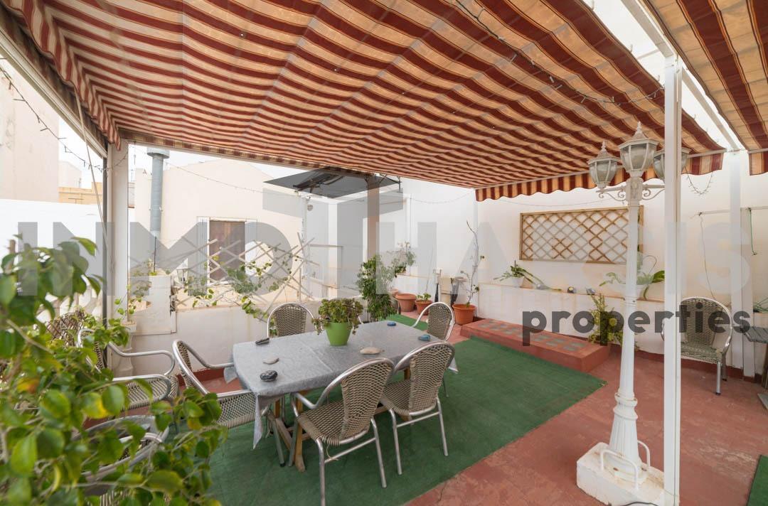 Chalet for Sale in Almería