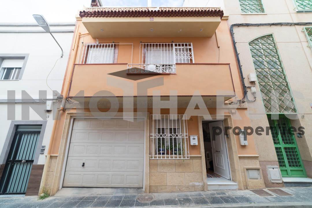 Chalet for Sale in Almería