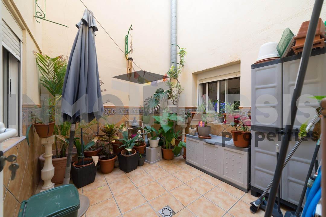 Chalet for Sale in Almería