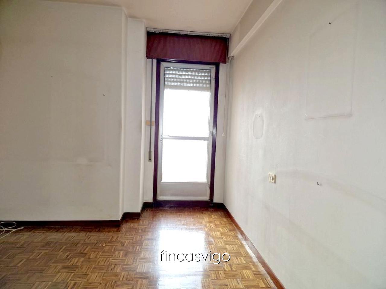 Flat for Sale in Vigo
