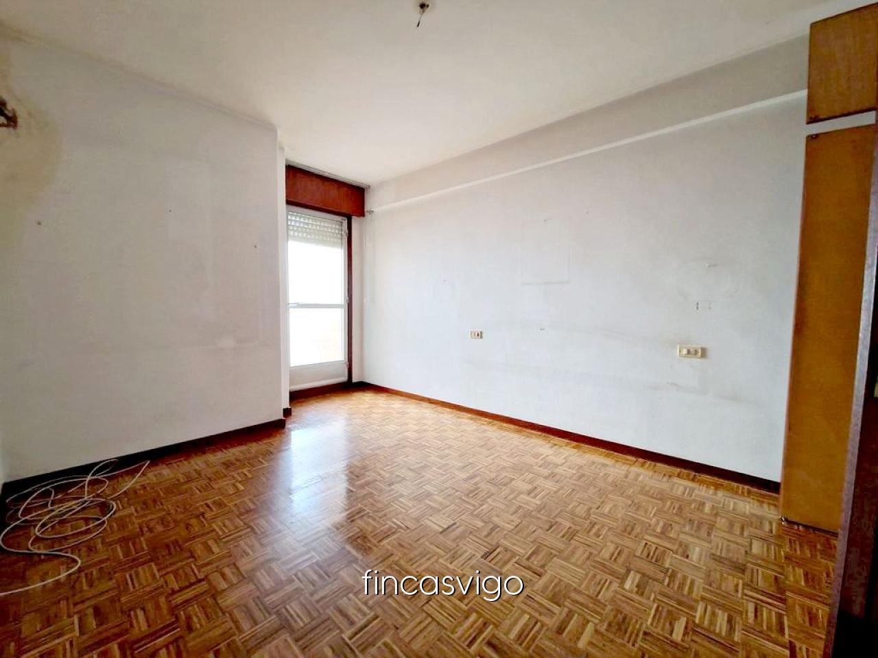 Flat for Sale in Vigo