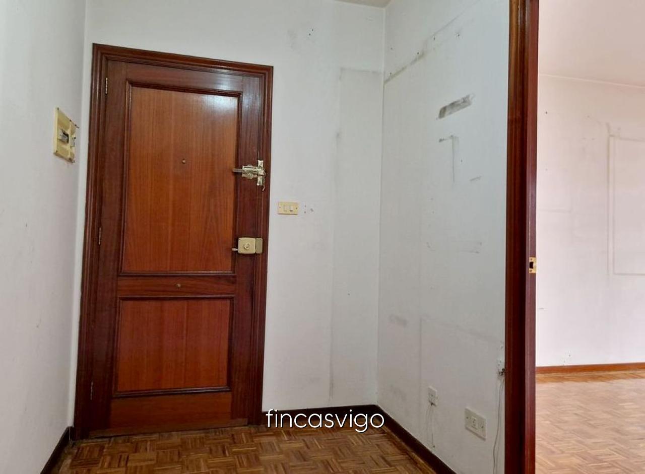 Flat for Sale in Vigo
