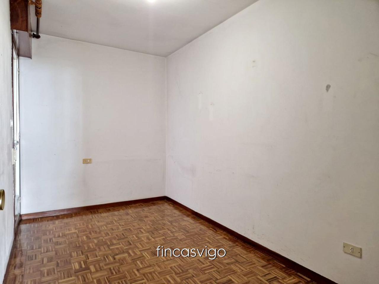Flat for Sale in Vigo