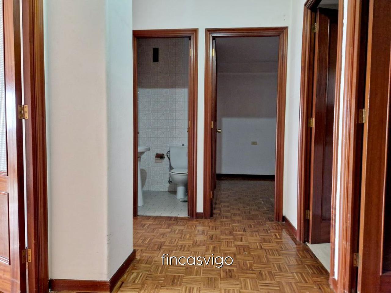 Flat for Sale in Vigo