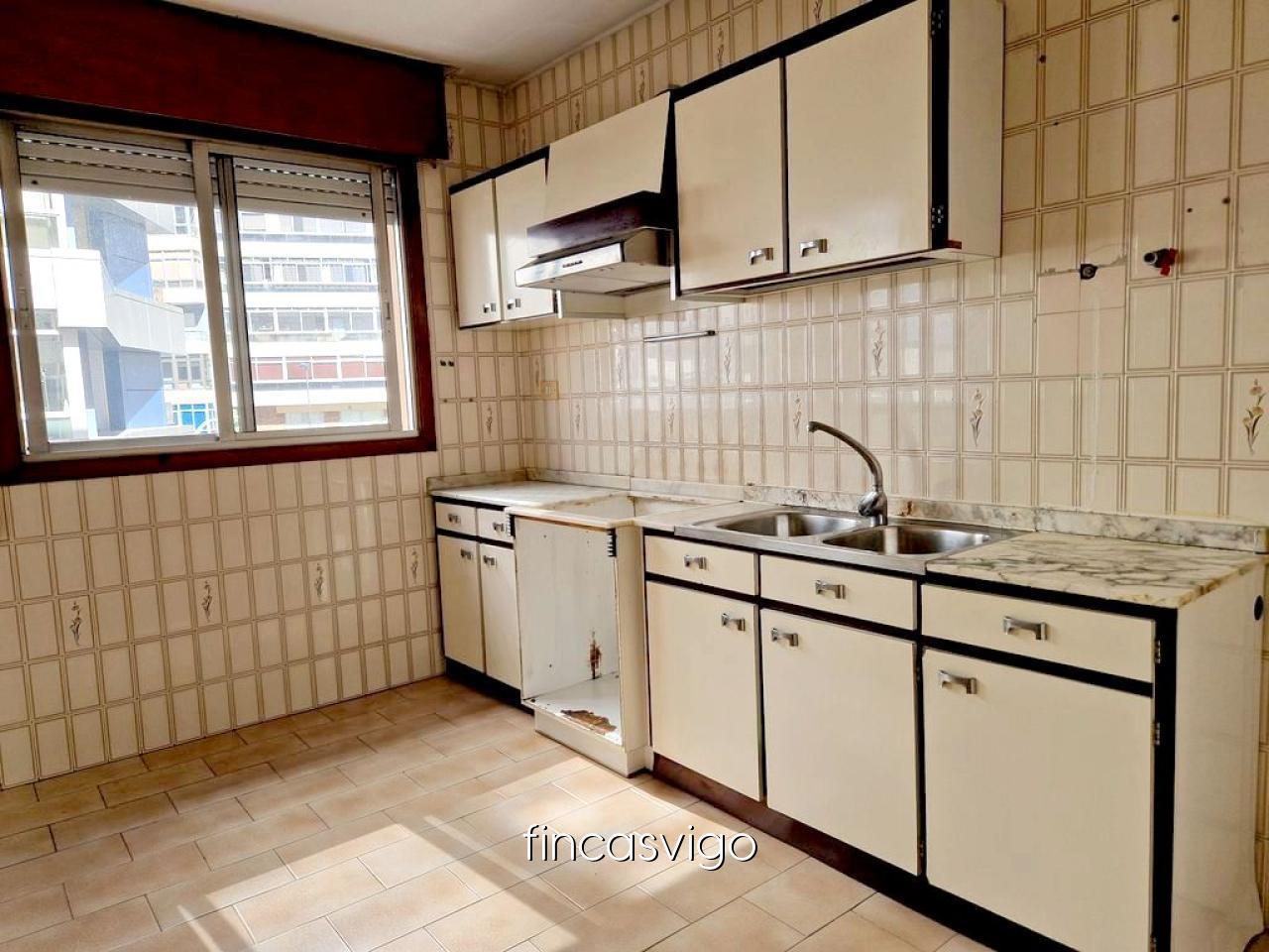 Flat for Sale in Vigo