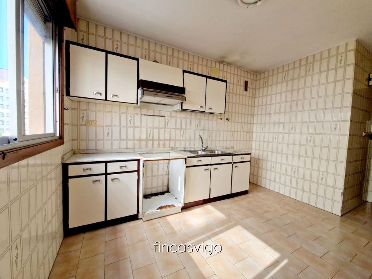 Flat for Sale in Vigo