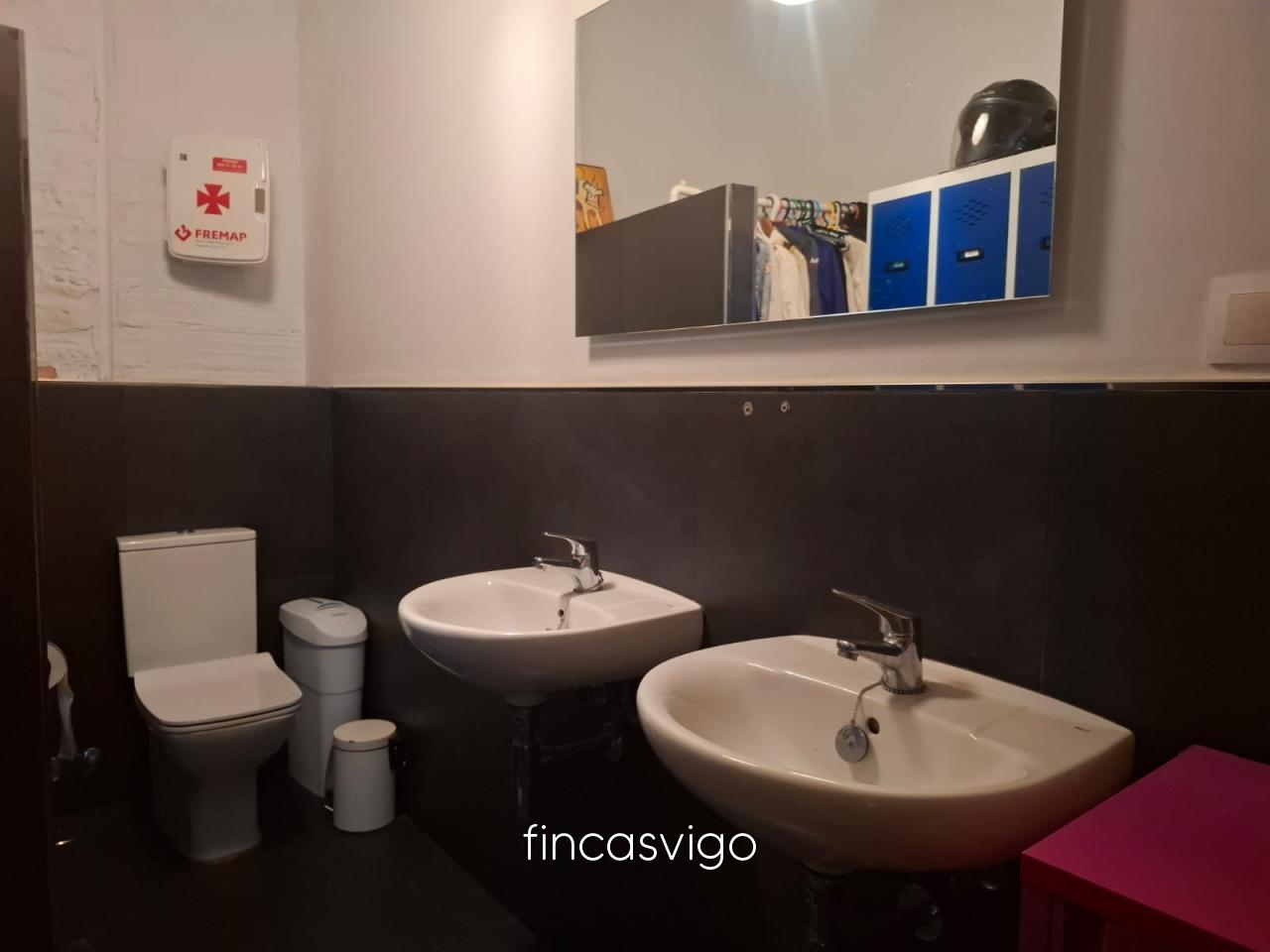 Premise for Sale in Vigo