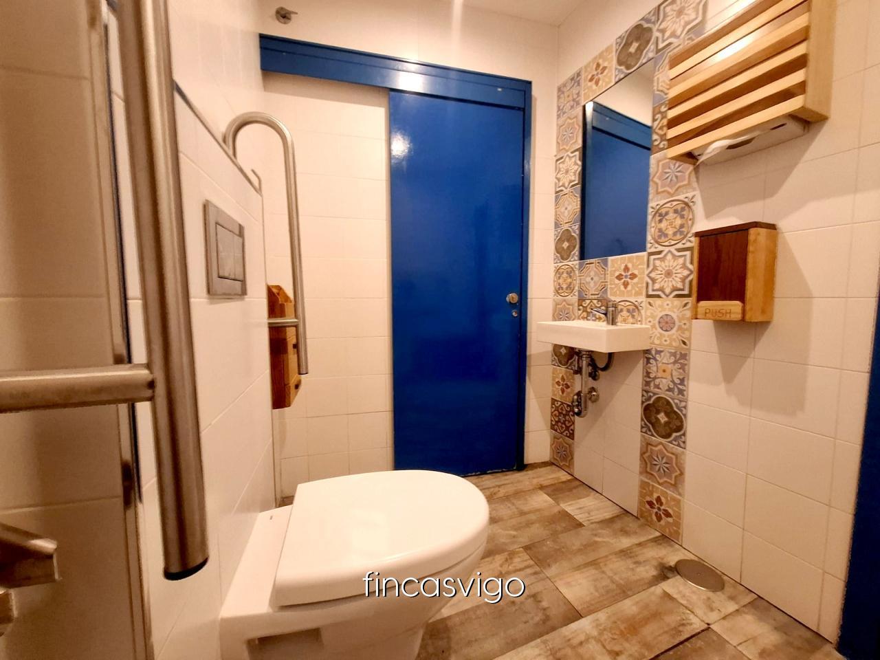 Premise for Sale in Vigo
