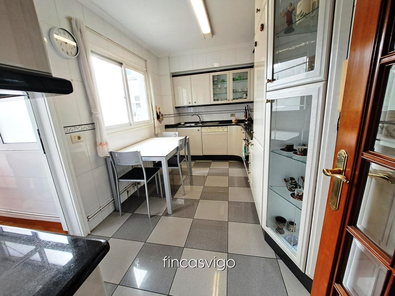 Flat for Sale in Vigo