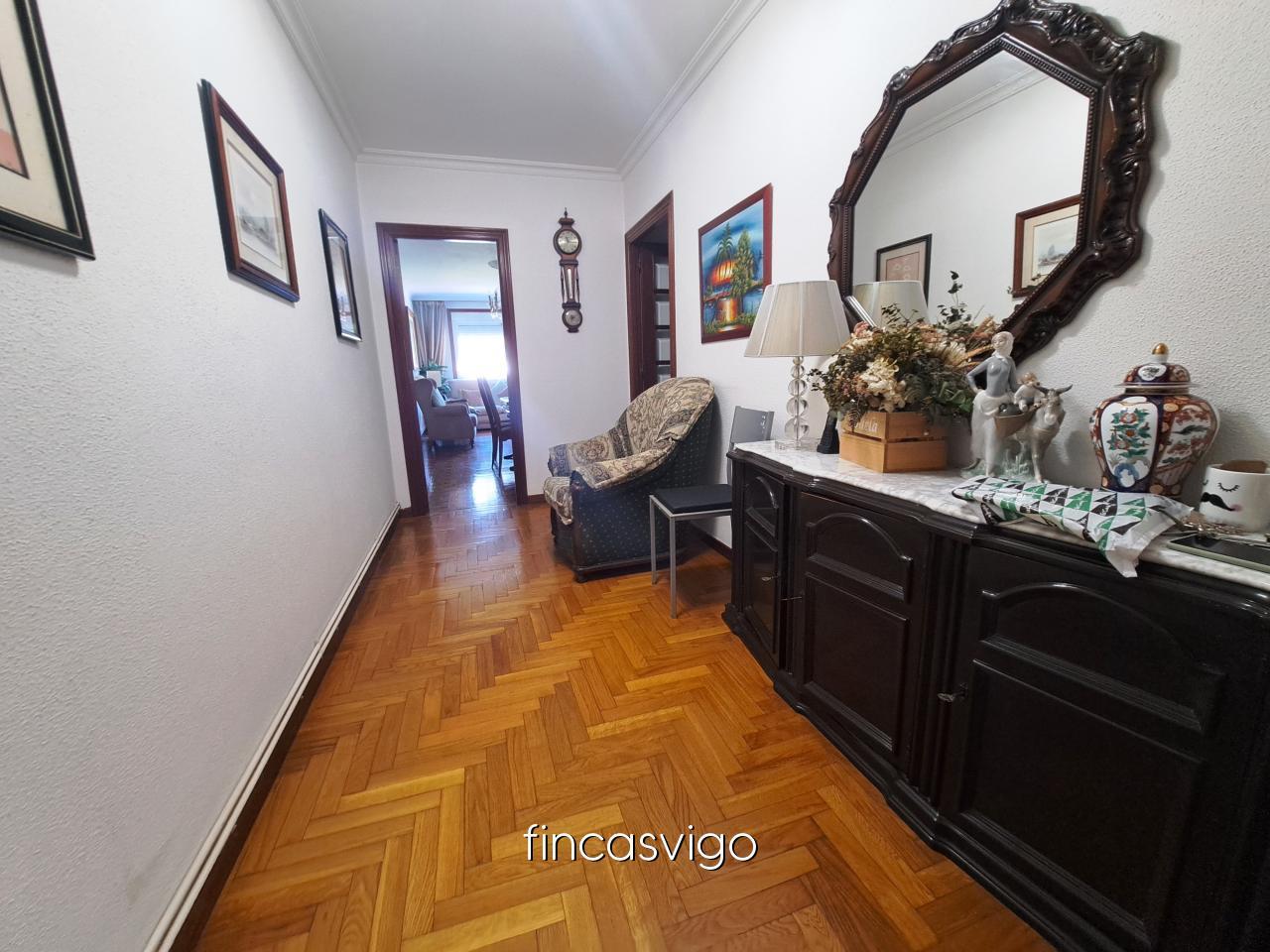 Flat for Sale in Vigo