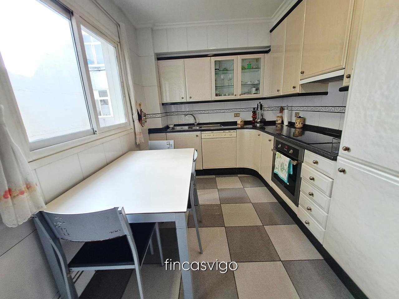 Flat for Sale in Vigo
