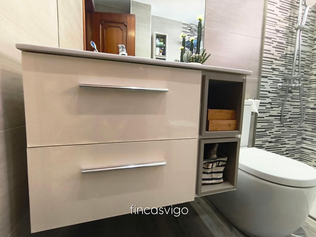 Flat for Sale in Vigo