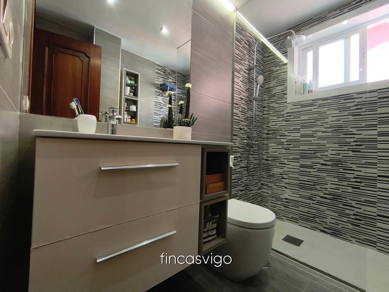 Flat for Sale in Vigo