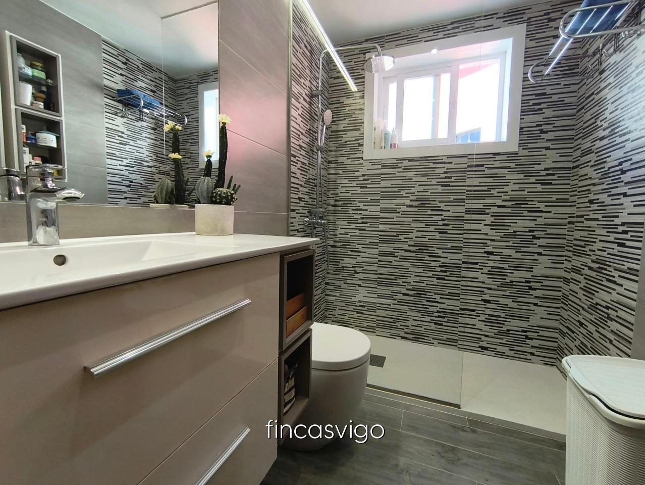 Flat for Sale in Vigo