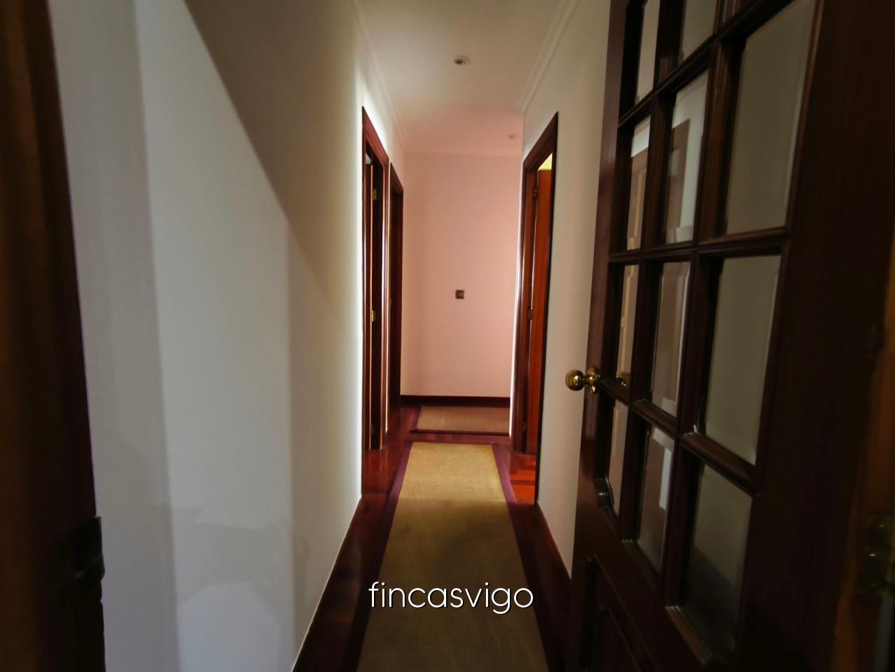 Flat for Sale in Vigo
