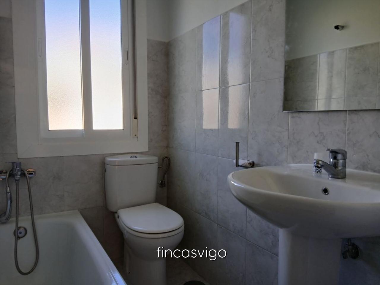 Flat for Sale in Vigo