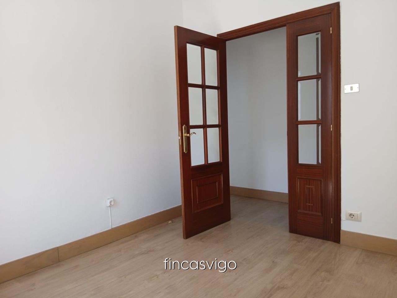 Flat for Sale in Vigo