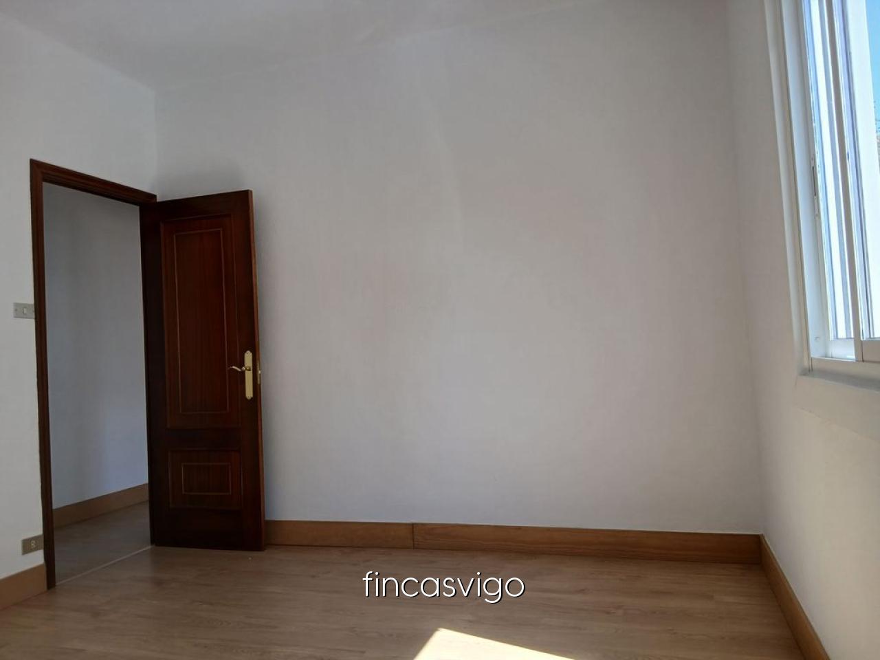 Flat for Sale in Vigo