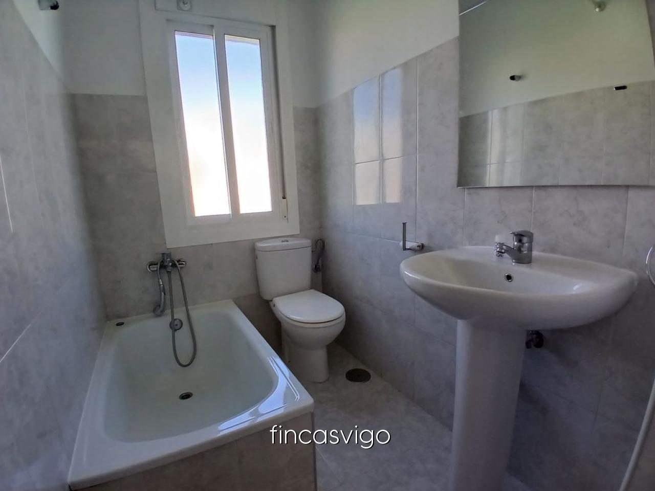 Flat for Sale in Vigo