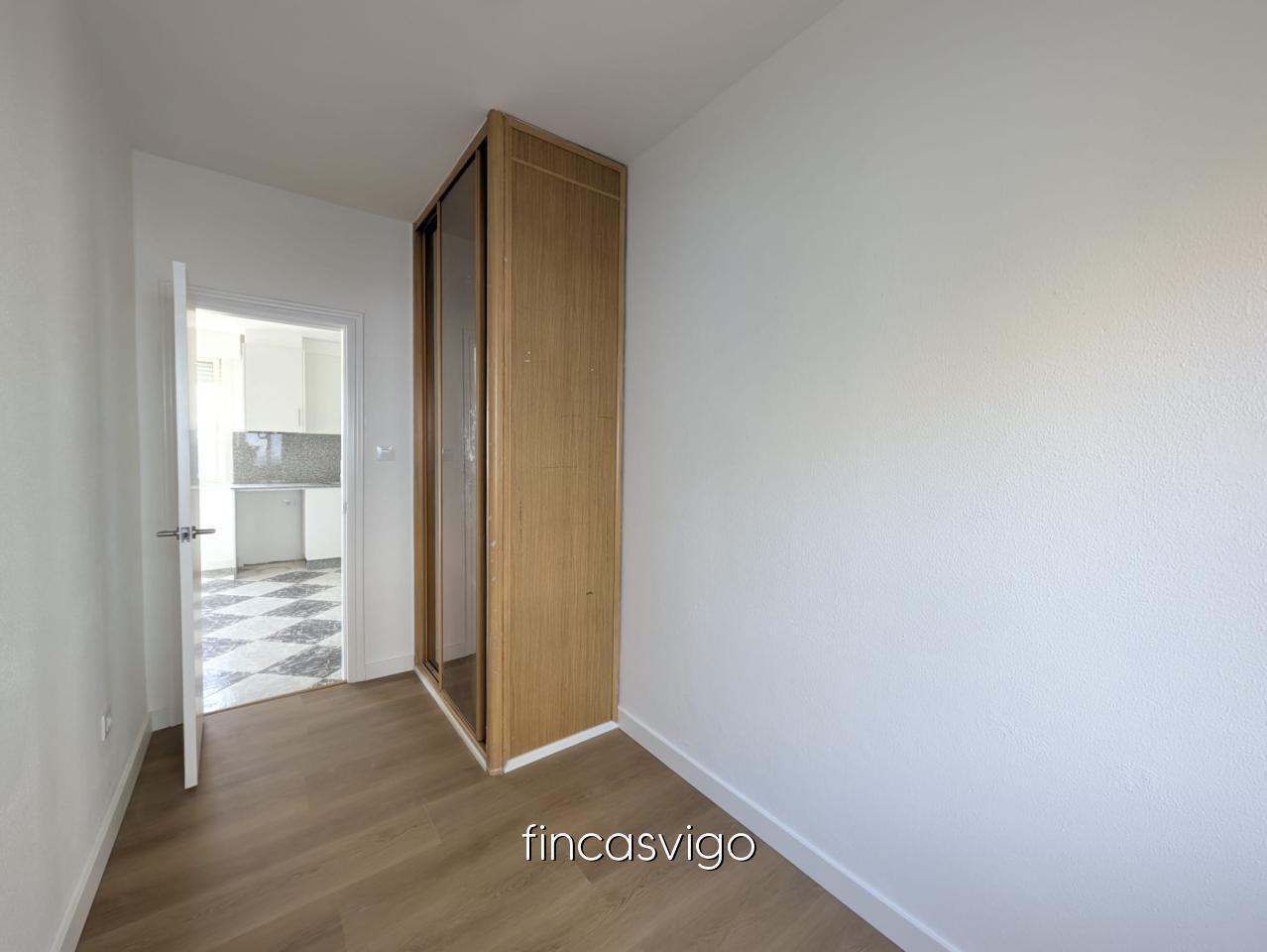Flat for Sale in Vigo