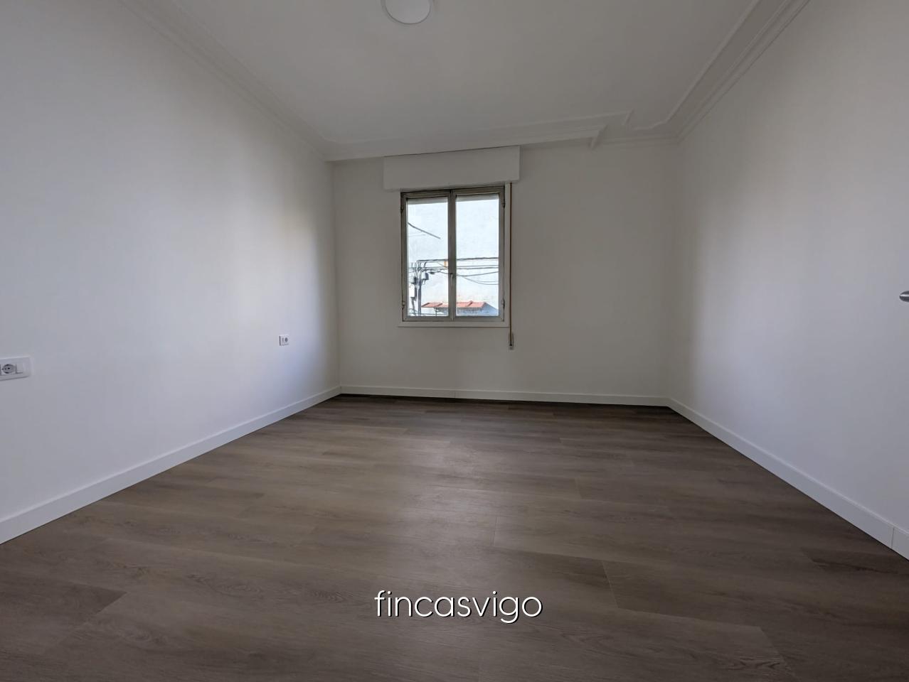 Flat for Sale in Vigo