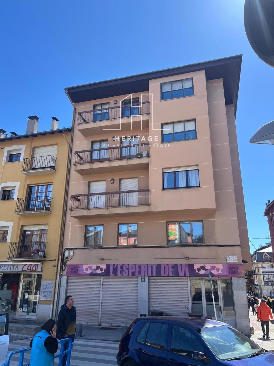 Flat for Sale in Puigcerdà