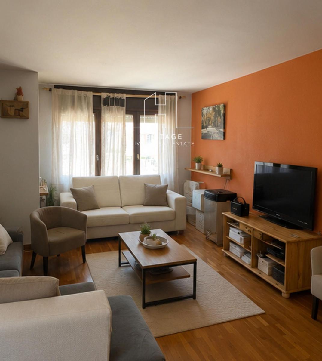 Flat for Sale in Puigcerdà