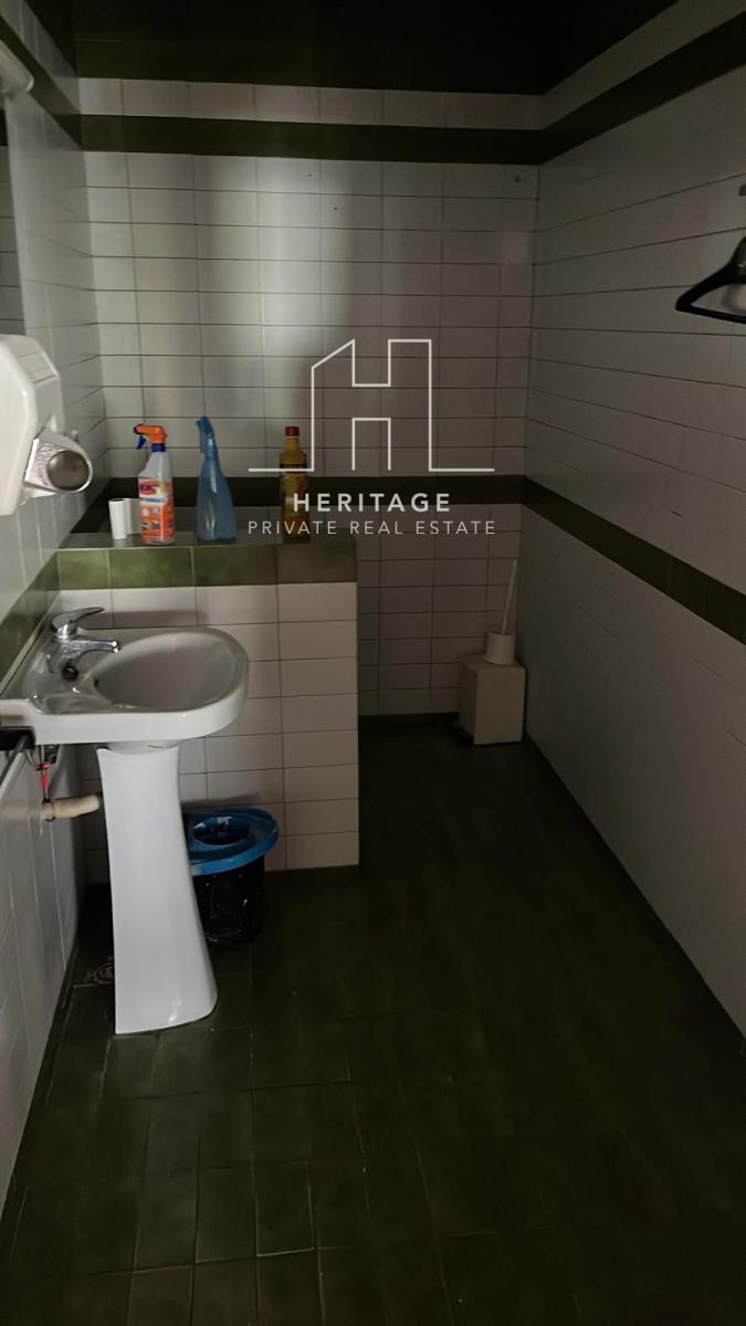 Premise for Rent in Montgat