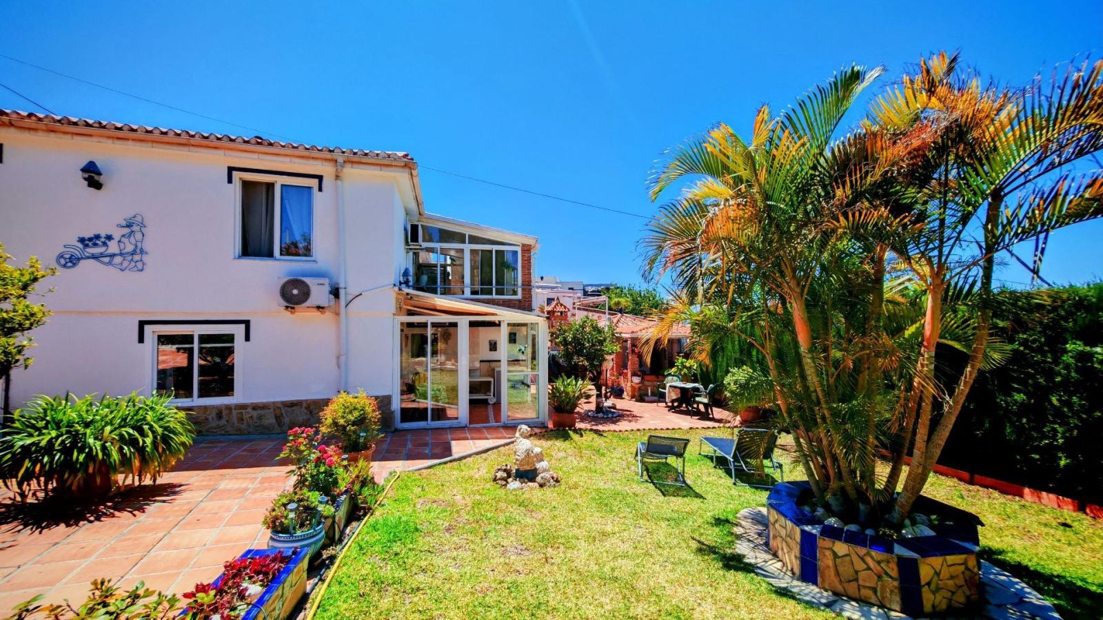 Chalet en Venta en Torrox
