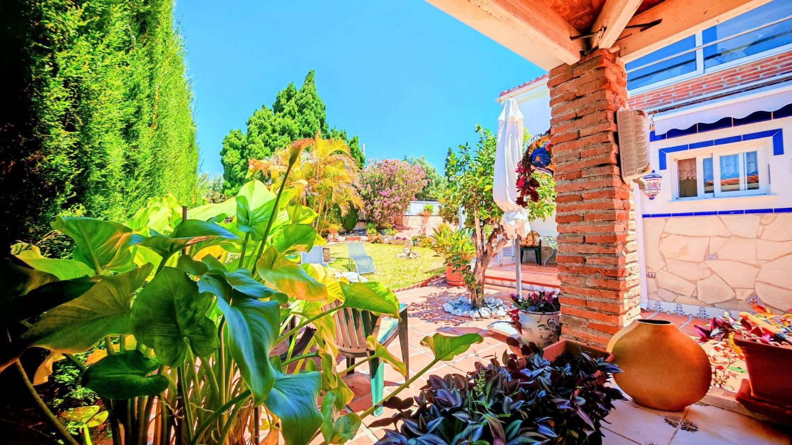 Chalet en Venta en Torrox