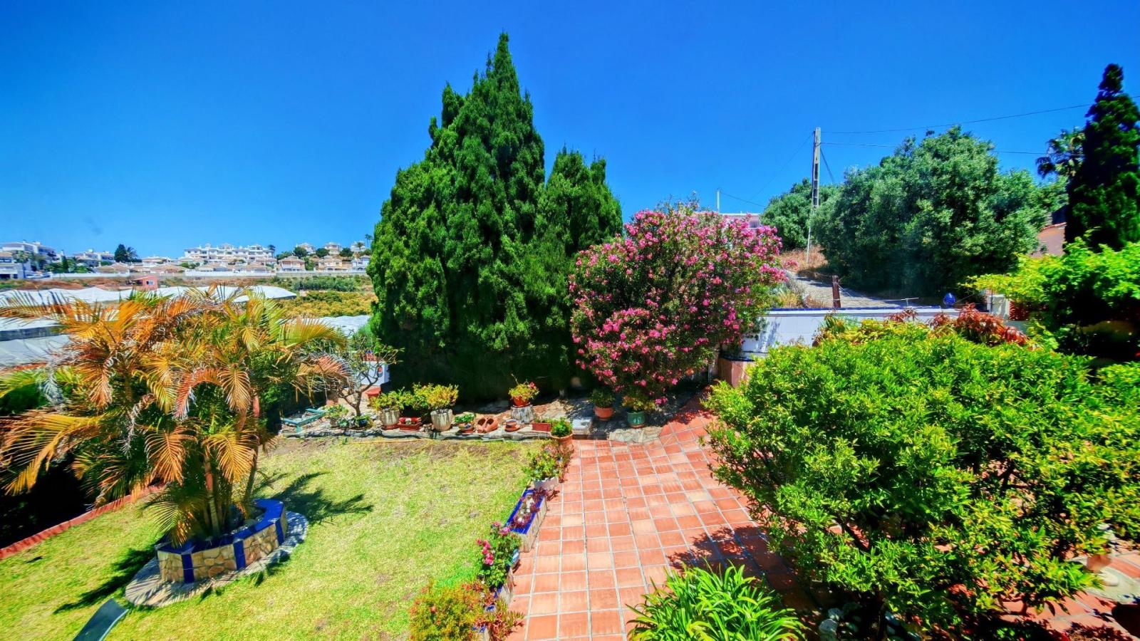 Chalet en Venta en Torrox