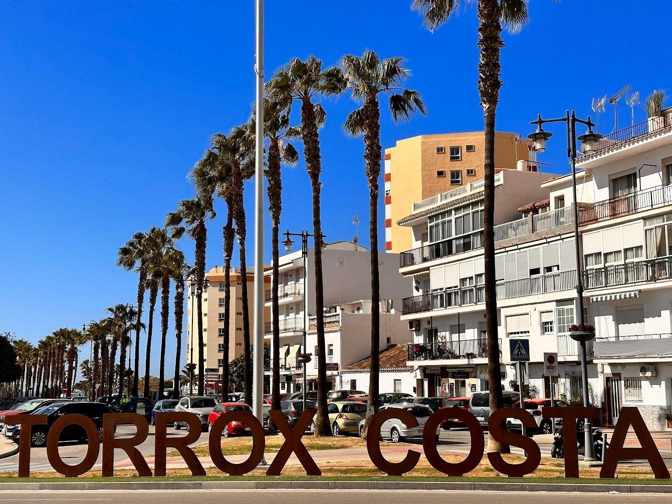 Garage for Rent in Torrox