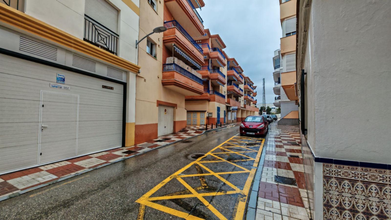 Garage for Rent in Torrox