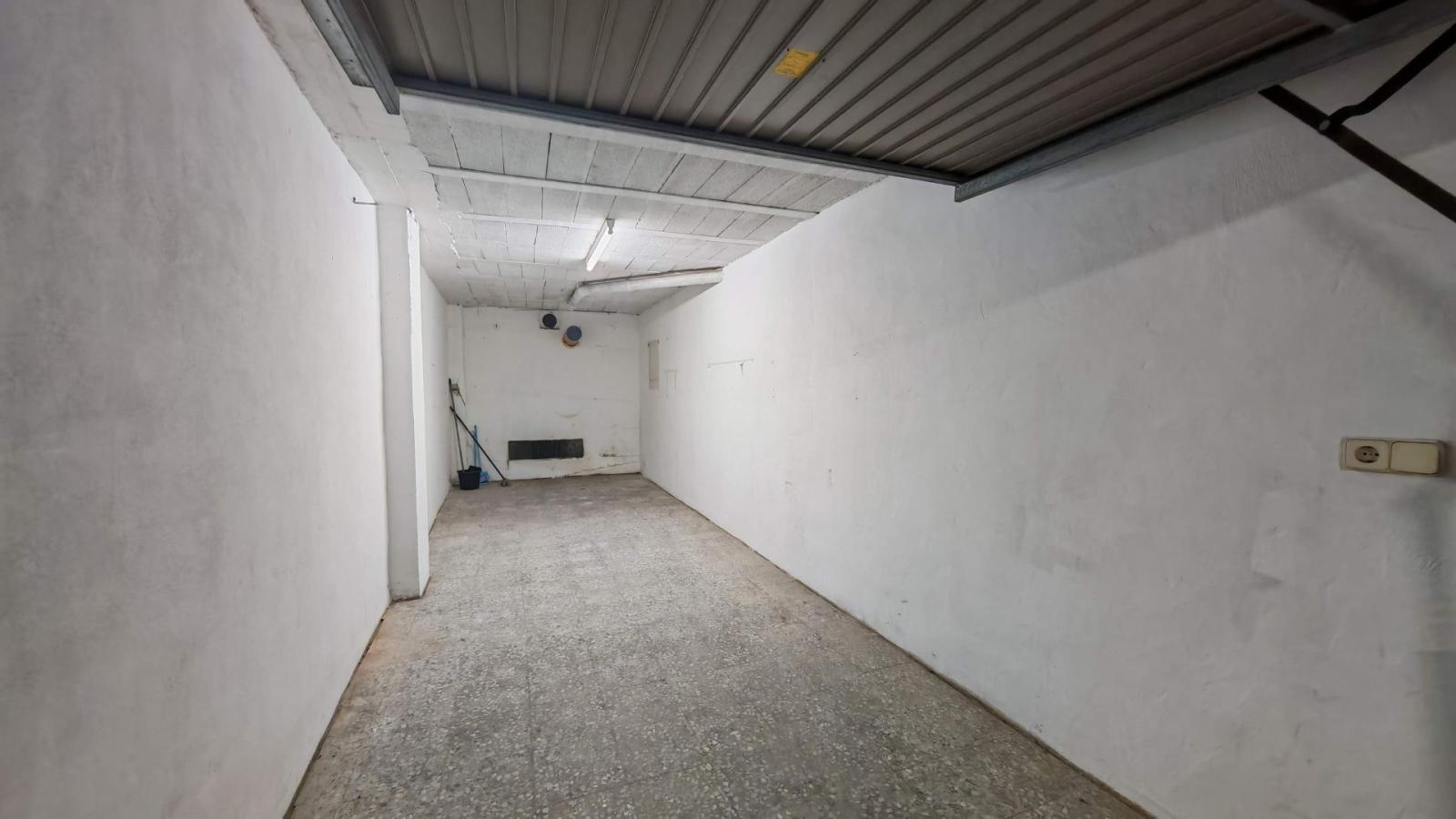 Garage for Rent in Torrox