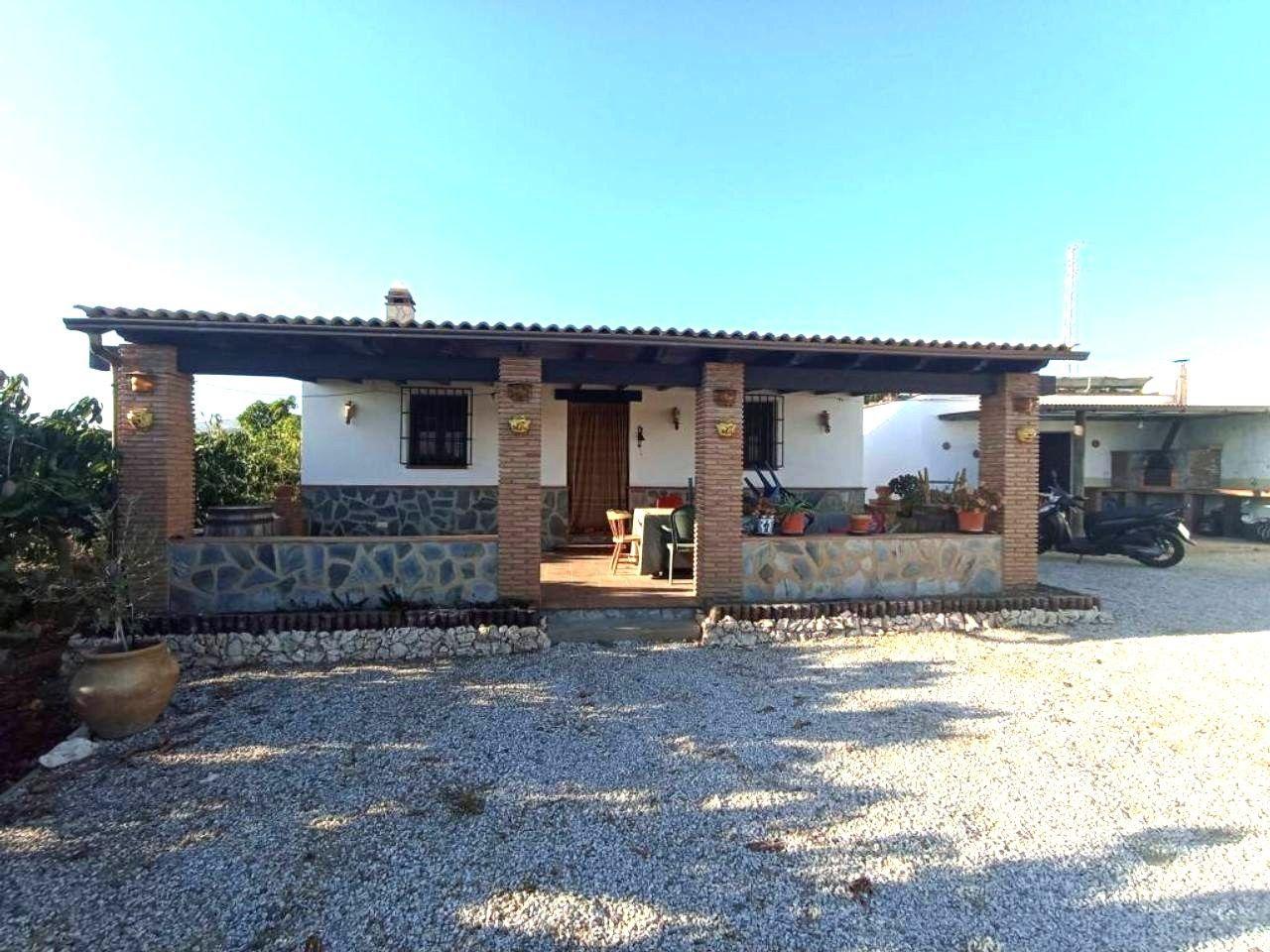 Chalet for Sale in Algarrobo