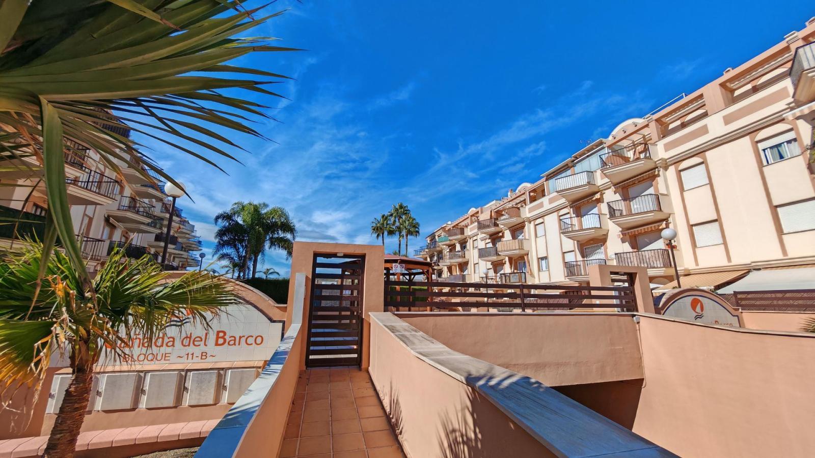 Garaje en Alquiler en Torrox