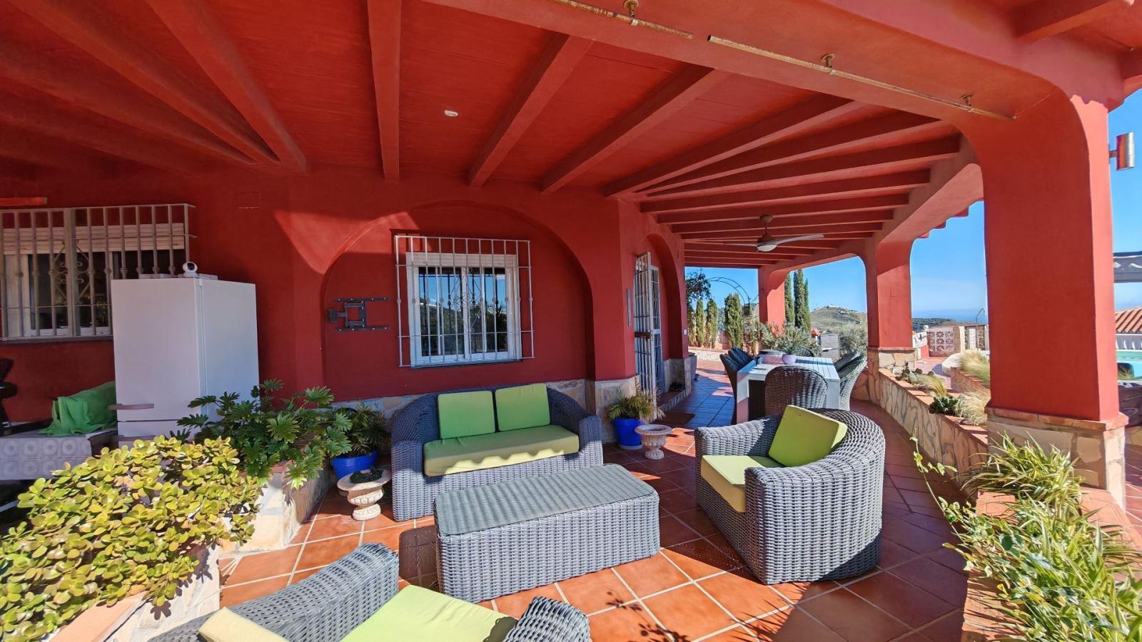 Chalet en Venta en Torrox