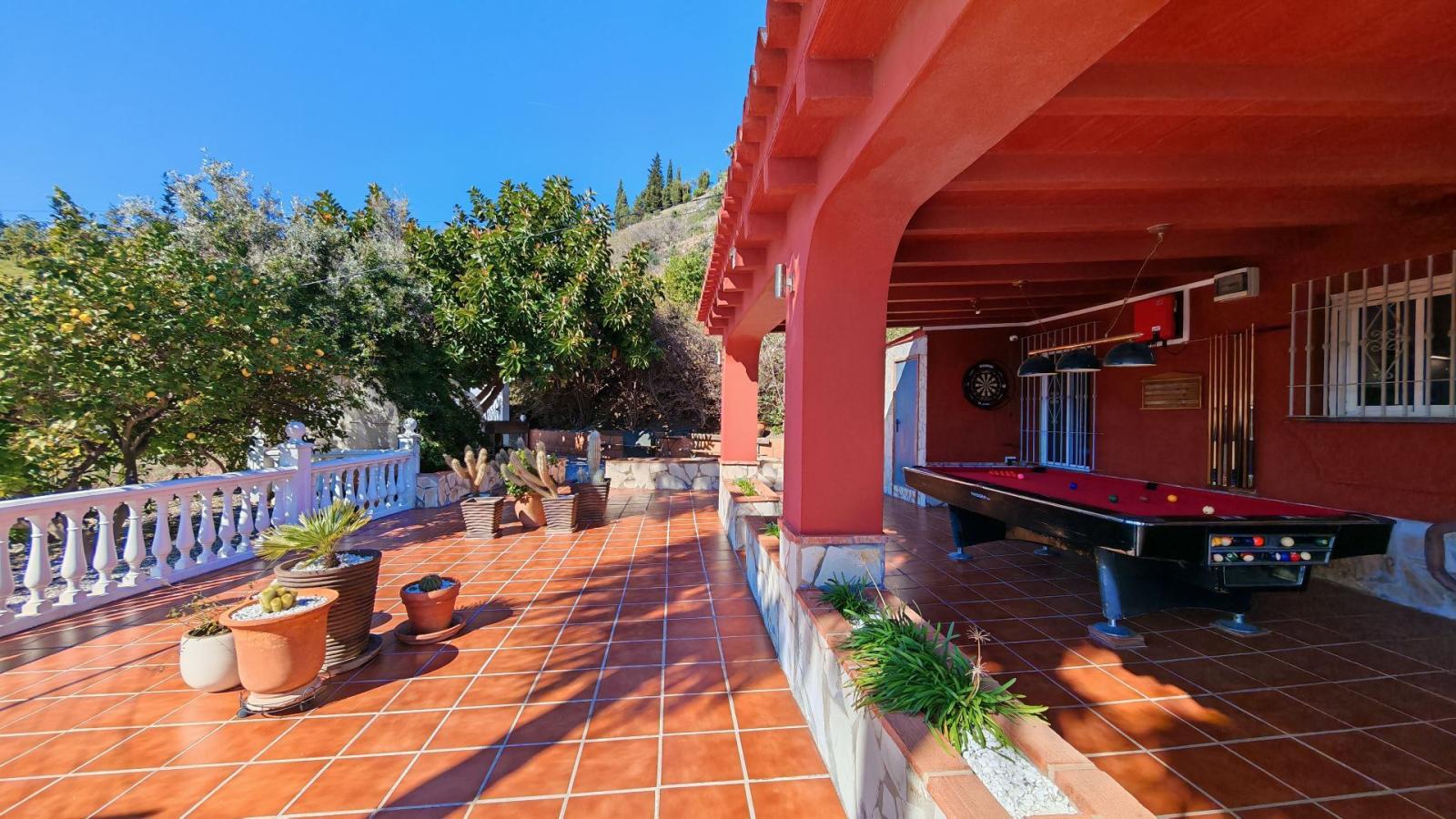 Chalet en Venta en Torrox