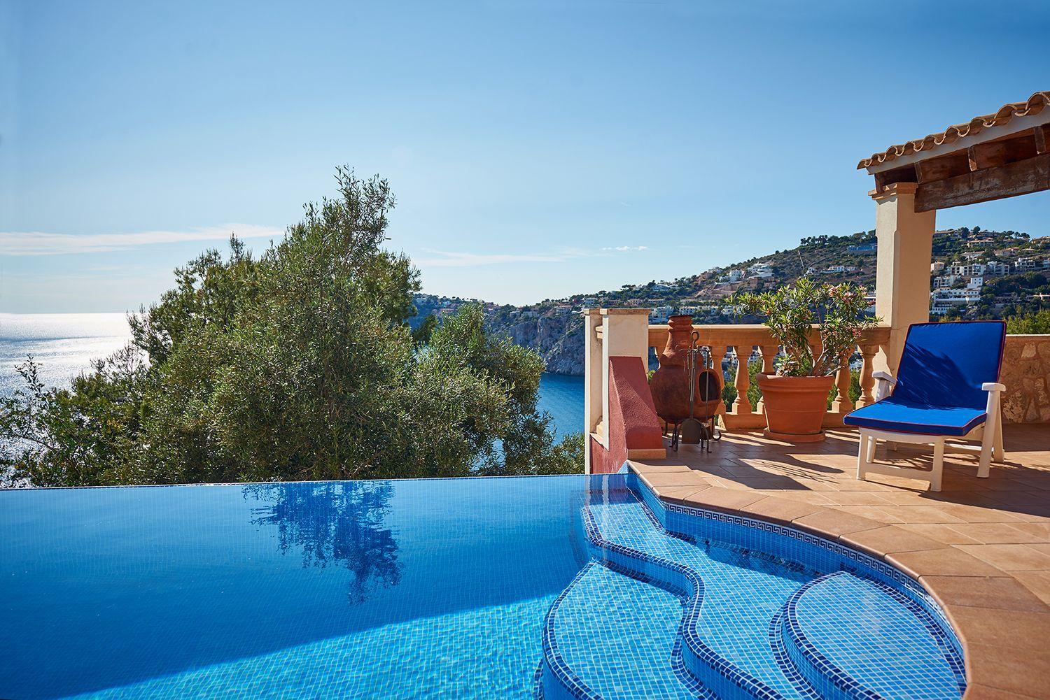 Flat for Sale in Andratx