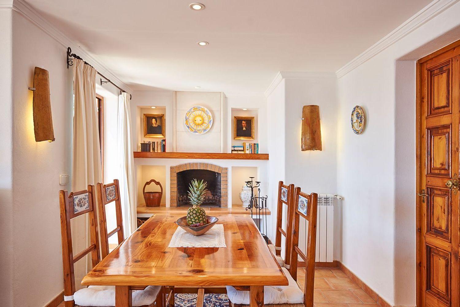 Flat for Sale in Andratx