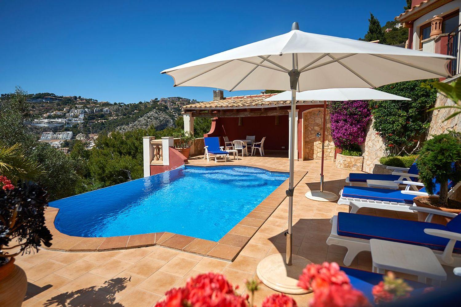 Flat for Sale in Andratx