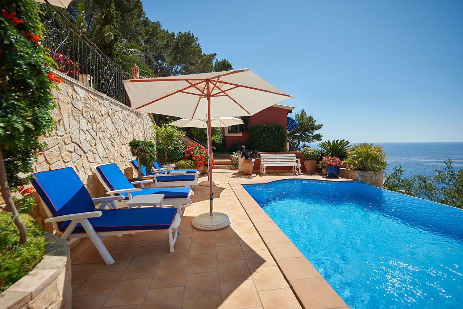 Flat for Sale in Andratx