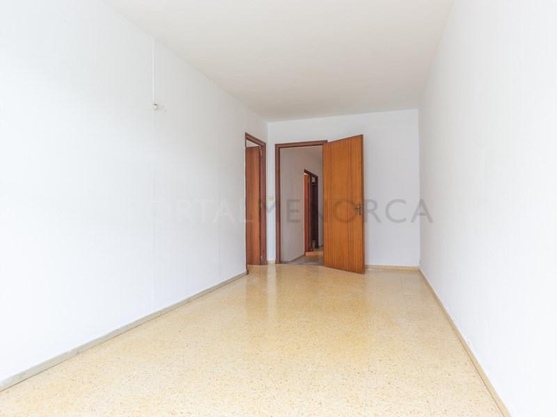 Flat for Sale in Mahón