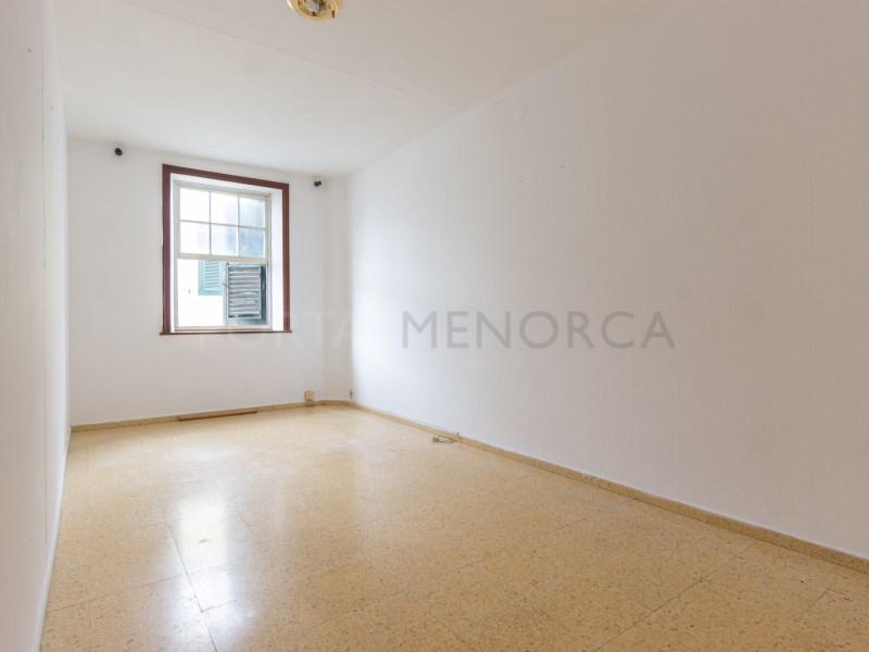 Flat for Sale in Mahón