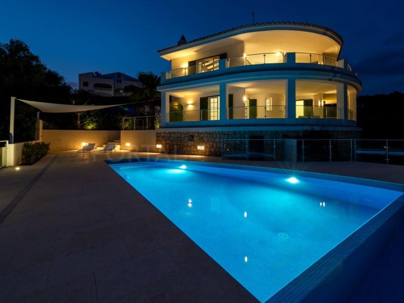 Chalet for Sale in Es Migjorn Gran