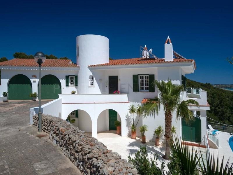 Chalet for Sale in Es Migjorn Gran