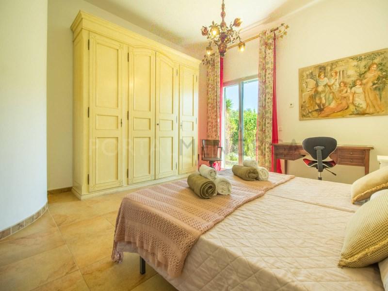 Chalet for Sale in Sant Lluís