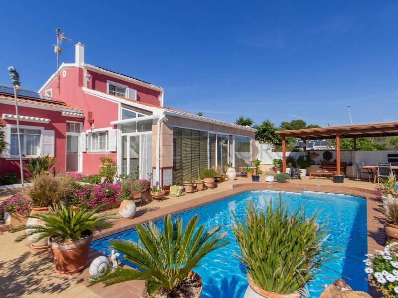 Chalet for Sale in Sant Lluís
