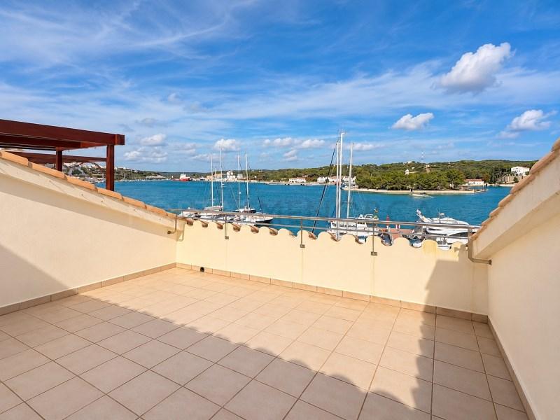 Flat for Sale in Mahón
