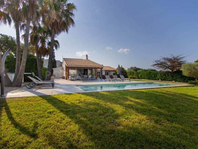 Chalet for Sale in Sant Lluís
